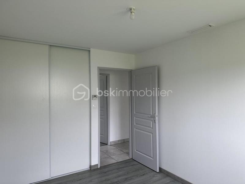 Maison traditionnelle - 87 m² - 4 pièces