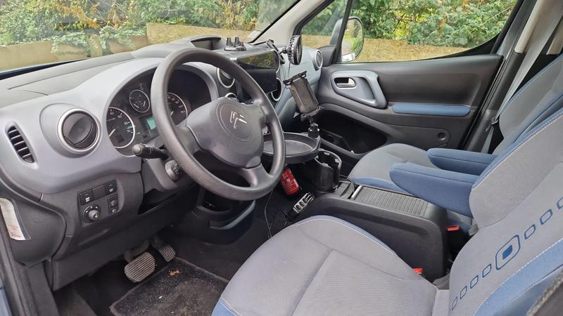 Citroën Berlingo 1.6 e-HDi 90 Bva6 Confort - Automatique