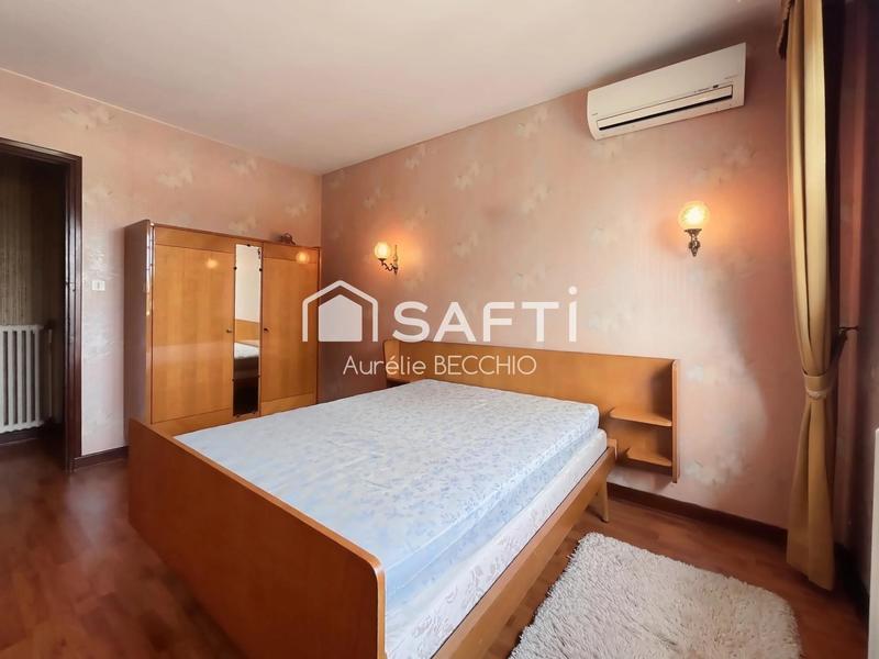 Maison - 140 m² - 5 pièces