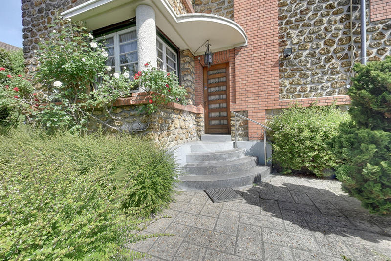 Maison - 148 m² - 7 pièces