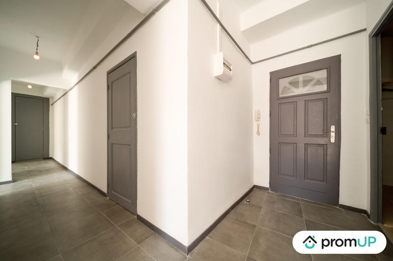 Appartement - 90 m² - 4 pièces