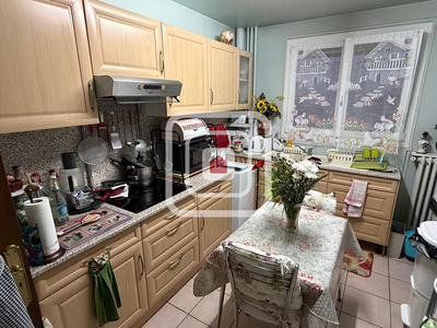 Appartement - 87 m² - 4 pièces