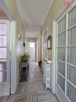 Maison traditionnelle - 103 m² - 5 pièces