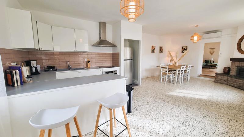 Maison - 162 m² - 8 pièces