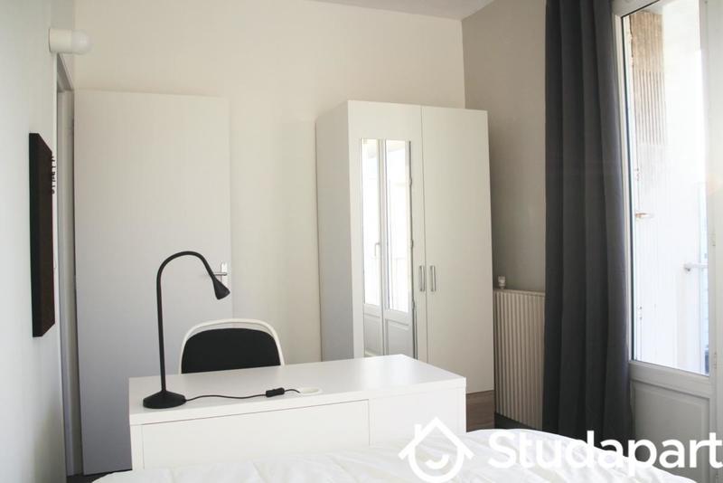 Chambre - 10 m² - 1 pièce