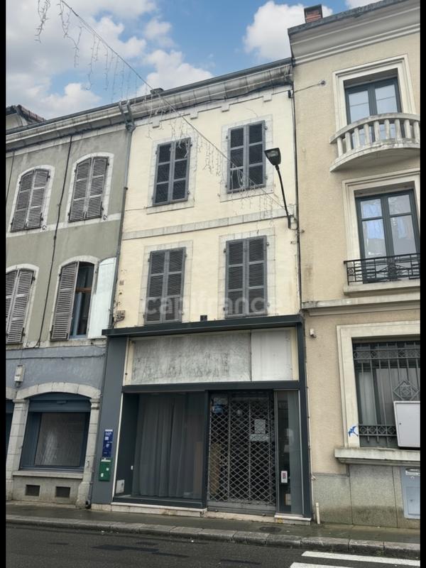 Immeuble - 366 m² - 11 pièces