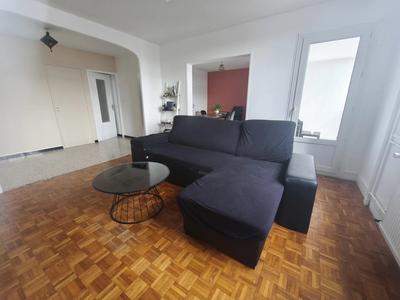 Appartement - 98 m² - 5 pièces