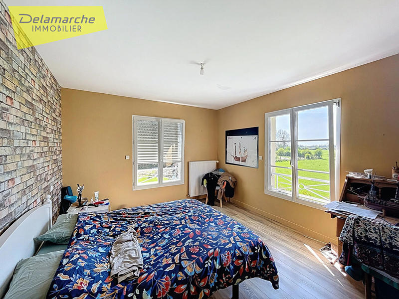 Maison - 197 m² - 9 pièces