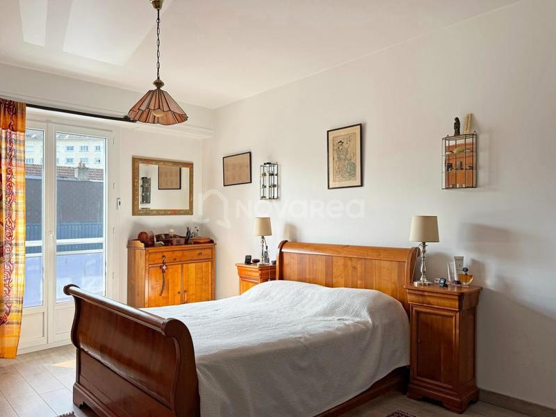 Appartement - 103 m² - 4 pièces