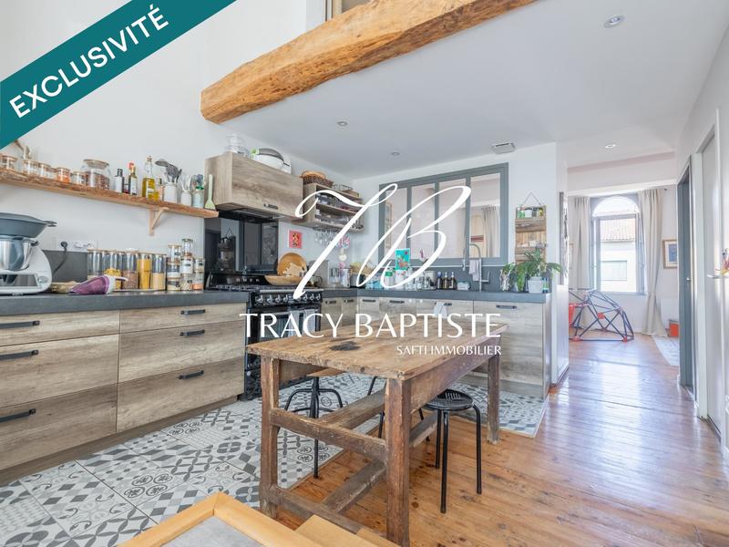 Maison de village - 220 m² - 5 pièces