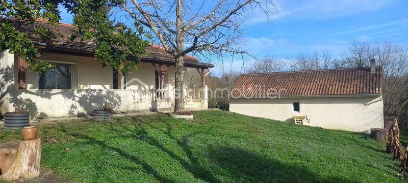 Maison - 102 m² - 7 pièces