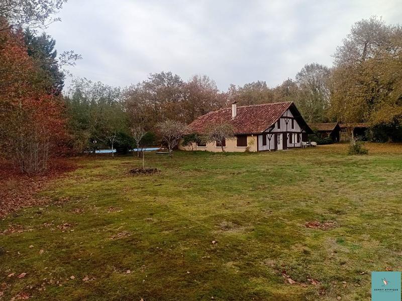 Maison de domaine - 150 m² - 6 pièces