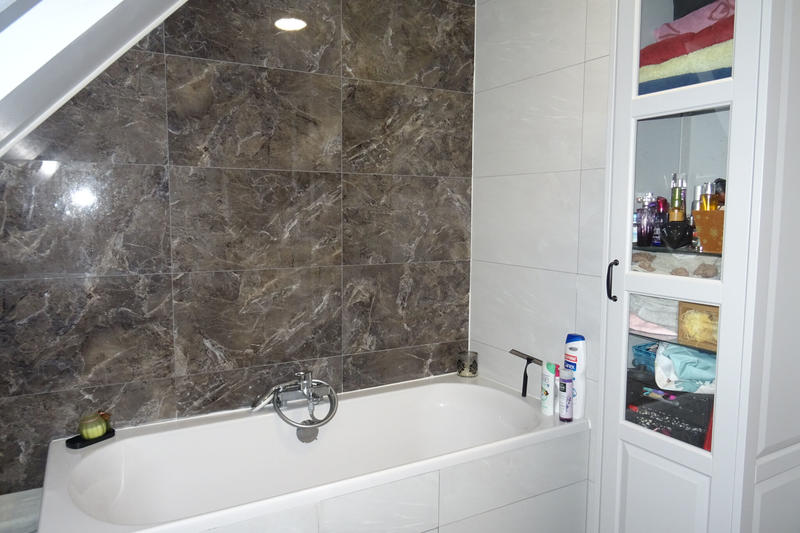 Maison - 122 m² - 6 pièces