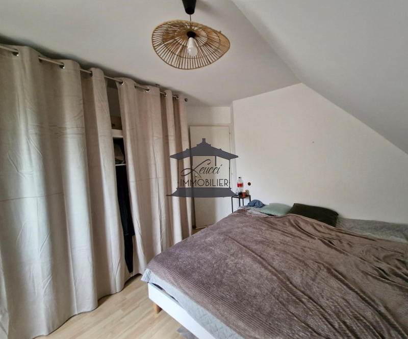 Pavillon - 96 m² - 4 pièces