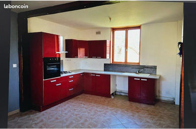 Maison - 80 m² - 5 pièces