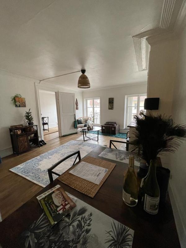 Appartement - 70 m² - 3 pièces