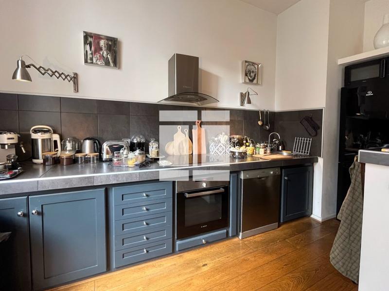 Appartement - 80 m² - 3 pièces