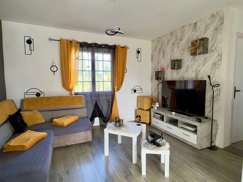 Maison - 111 m² - 4 pièces