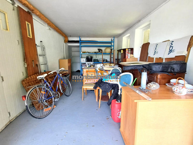 Maison traditionnelle - 188 m² - 5 pièces