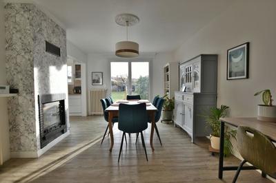 Maison - 85 m² - 4 pièces