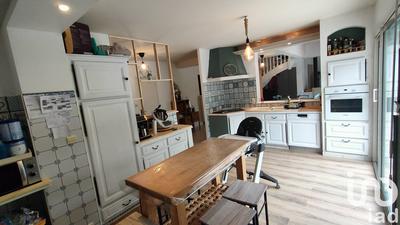 Maison - 178 m² - 7 pièces