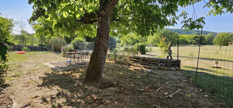 Maison - 249 m² - 4 pièces