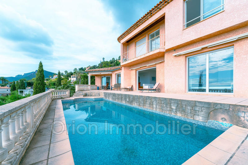 Maison - 158 m² - 5 pièces