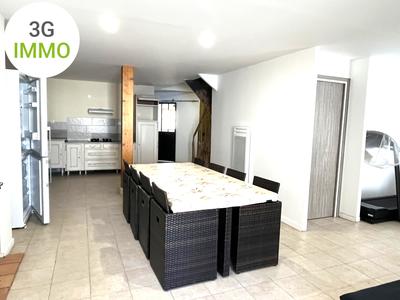 Maison de village - 110 m² - 3 pièces