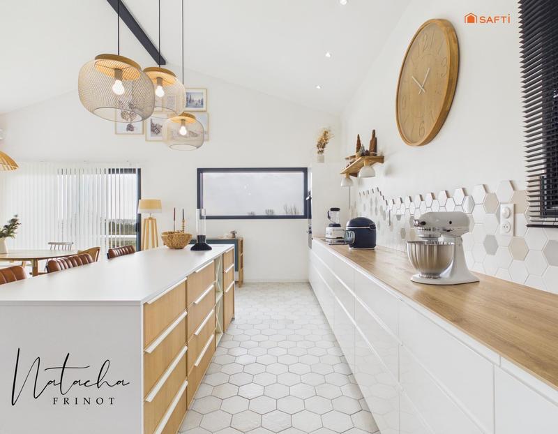 Maison - 130 m² - 5 pièces