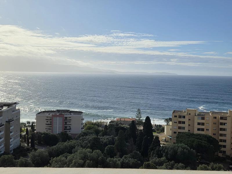 Appartement - 116 m² - 4 pièces