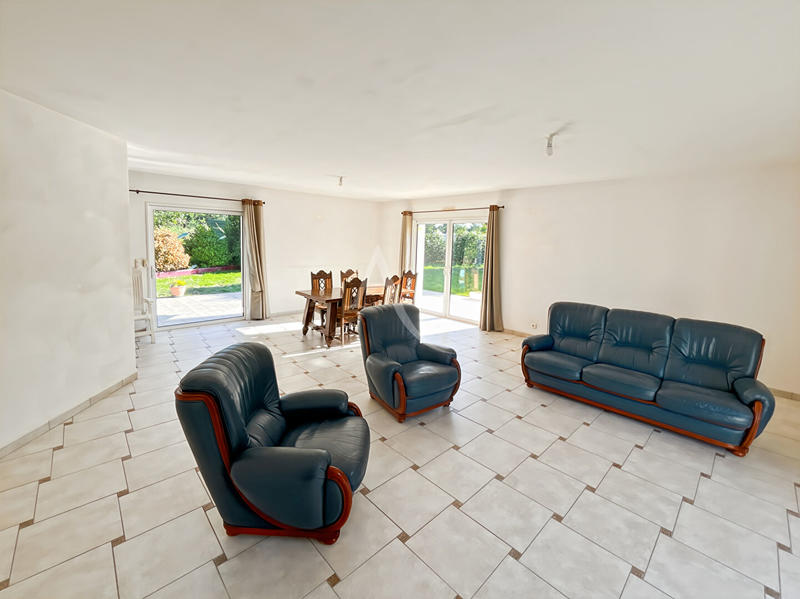 Maison - 166 m² - 5 pièces