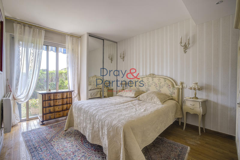 Villa - 160 m² - 6 pièces