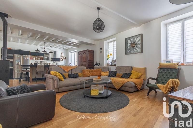 Maison de village - 171 m² - 9 pièces