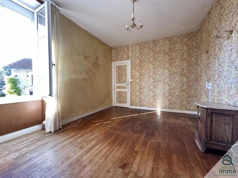 Maison de village - 198 m² - 8 pièces