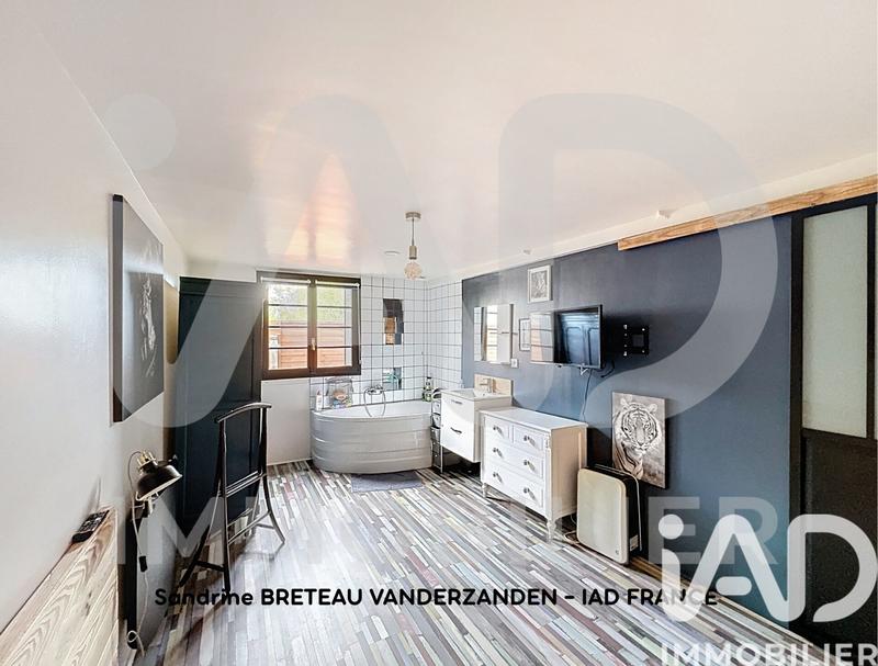 Maison - 140 m² - 5 pièces