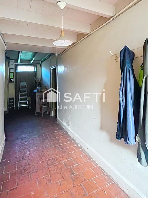 Maison - 350 m² - 15 pièces