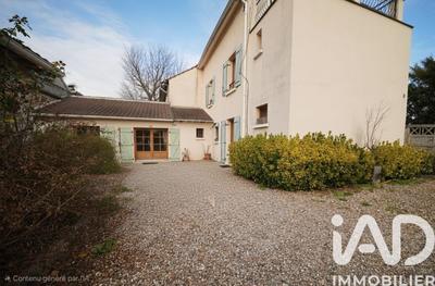 Maison - 127 m² - 5 pièces