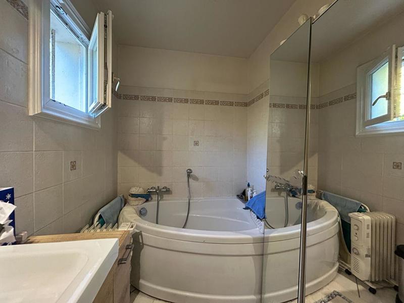 Maison - 162 m² - 7 pièces