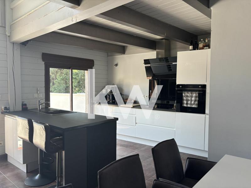 Maison - 114 m² - 4 pièces