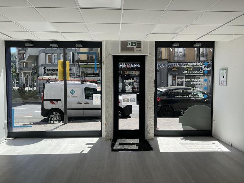 Local commercial - 56 m² - 3 pièces