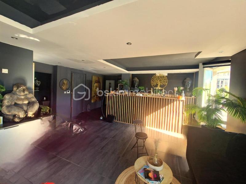 Appartement - 124 m² - 5 pièces