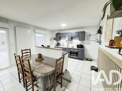 Maison - 83 m² - 5 pièces