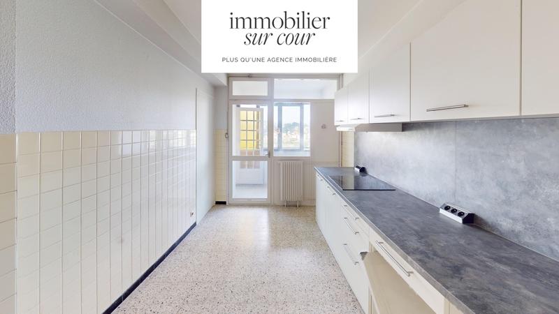 Appartement - 83 m² - 4 pièces