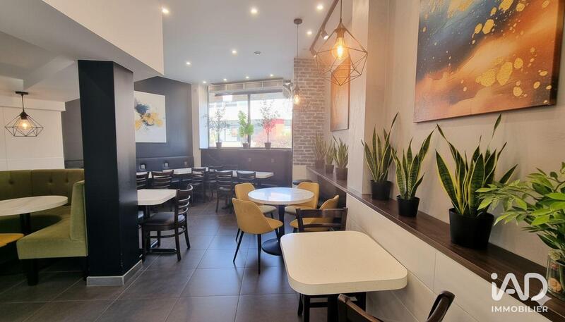 Local commercial - 109 m²