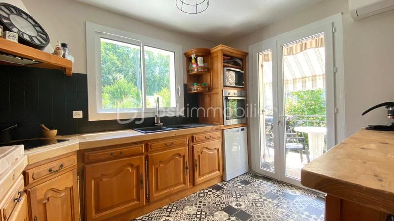 Maison - 162 m² - 7 pièces