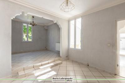 Maison - 144 m² - 6 pièces