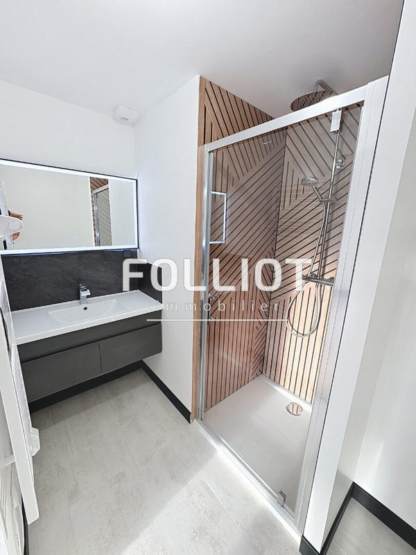 Maison - 106 m² - 6 pièces