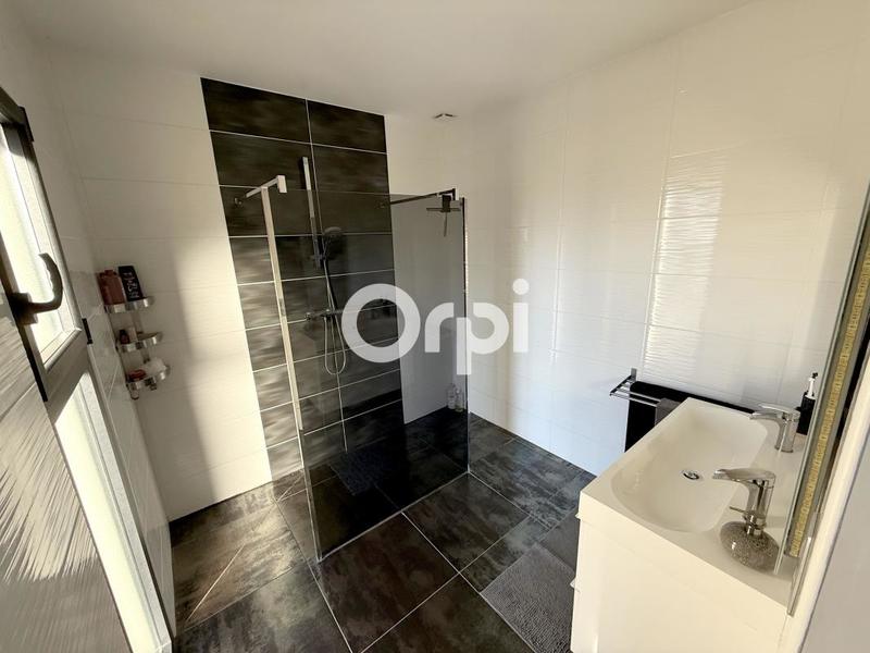 Maison - 290 m² - 5 pièces