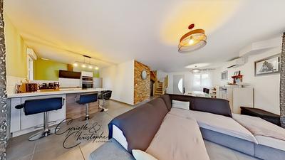 Maison - 104 m² - 5 pièces