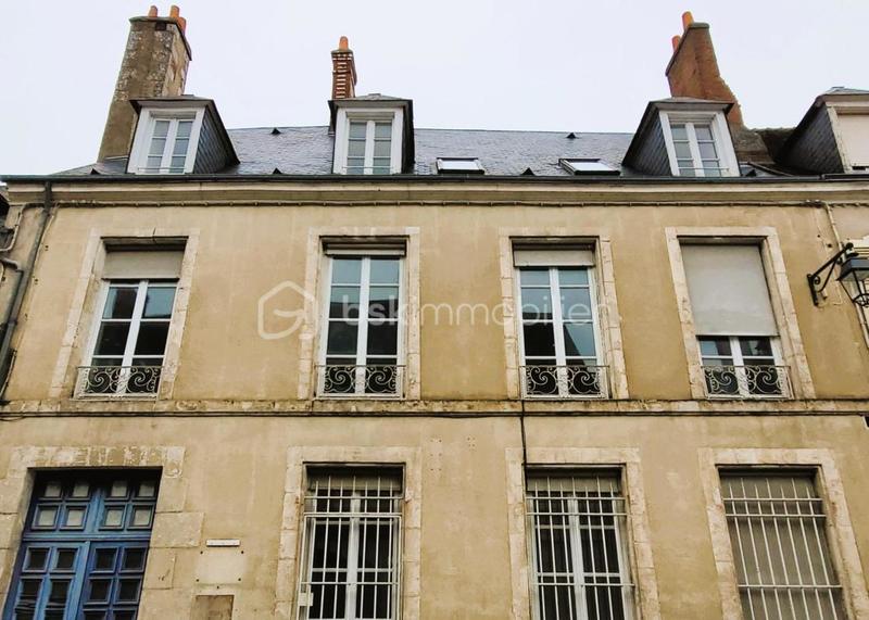 Immeuble - 413 m² - 15 pièces